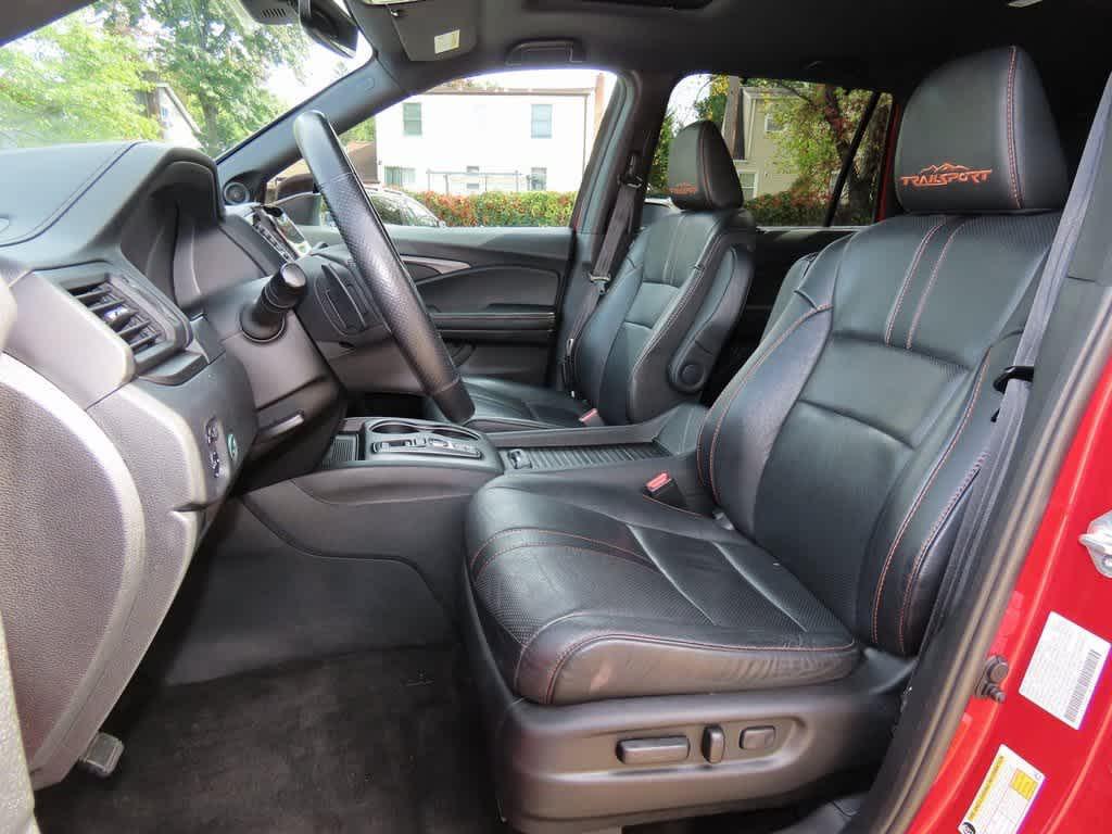 used 2022 Honda Passport car, priced at $31,995