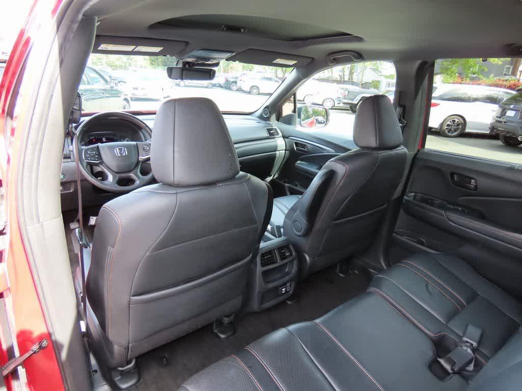 used 2022 Honda Passport car, priced at $31,995