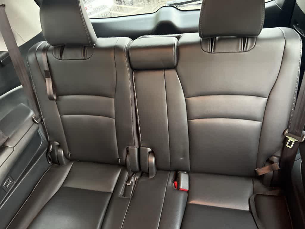 used 2020 Honda Pilot car, priced at $26,995