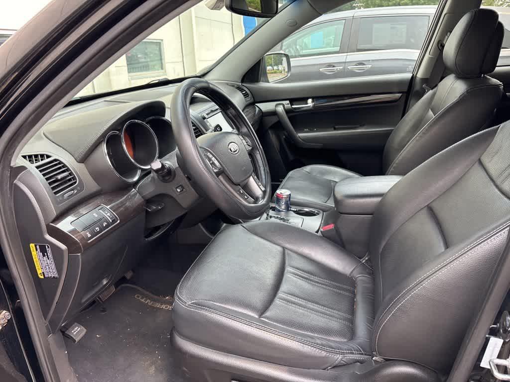 used 2013 Kia Sorento car, priced at $10,495