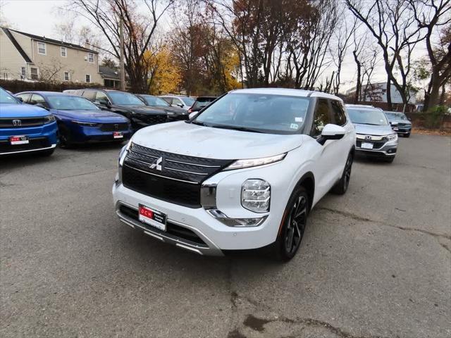 used 2023 Mitsubishi Outlander car, priced at $28,495