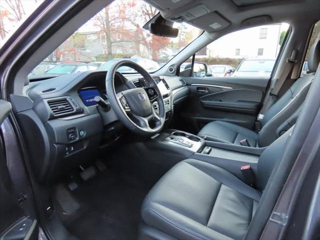 used 2022 Honda Pilot car, priced at $35,000