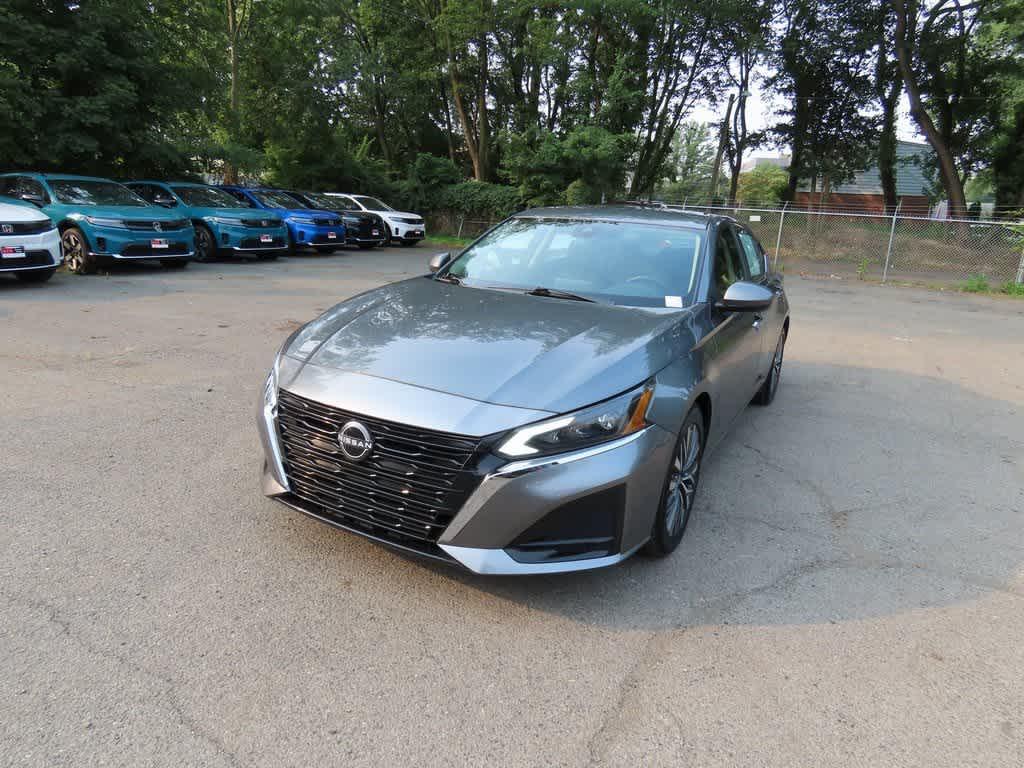 used 2023 Nissan Altima car, priced at $16,995