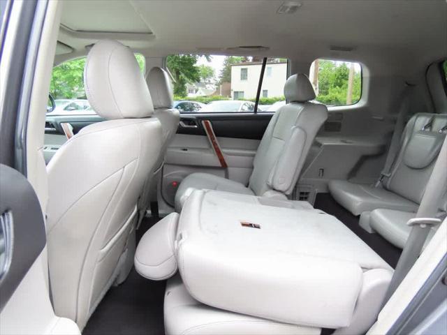 used 2011 Toyota Highlander car, priced at $11,995