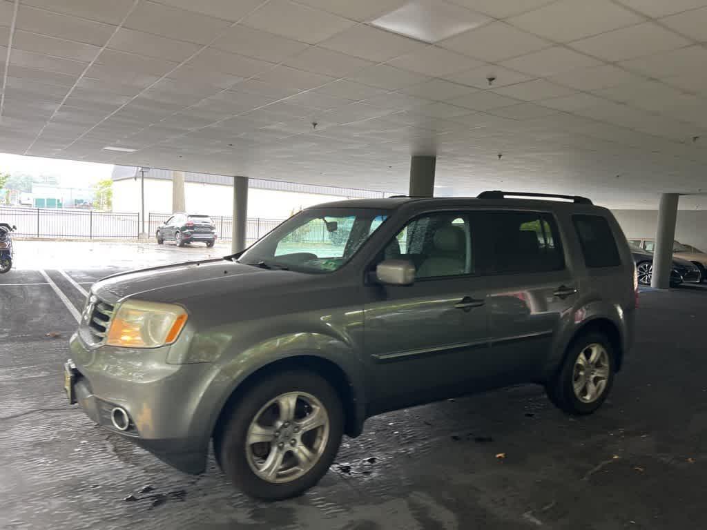 used 2012 Honda Pilot car, priced at $9,995