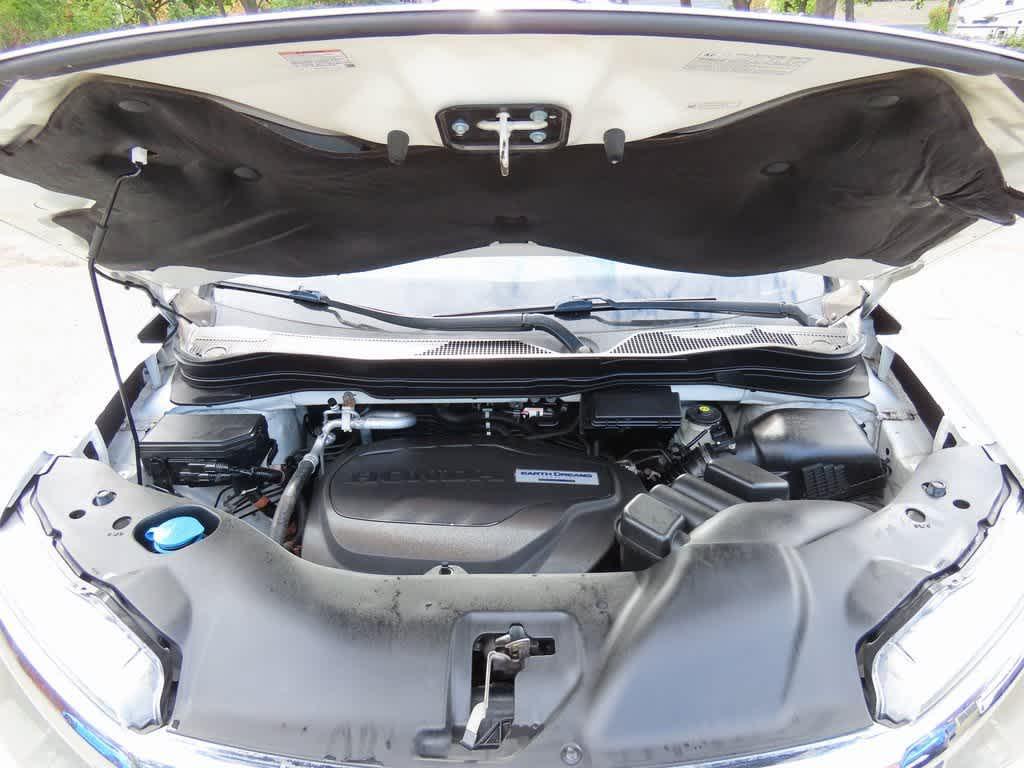 used 2016 Honda Pilot car, priced at $11,995