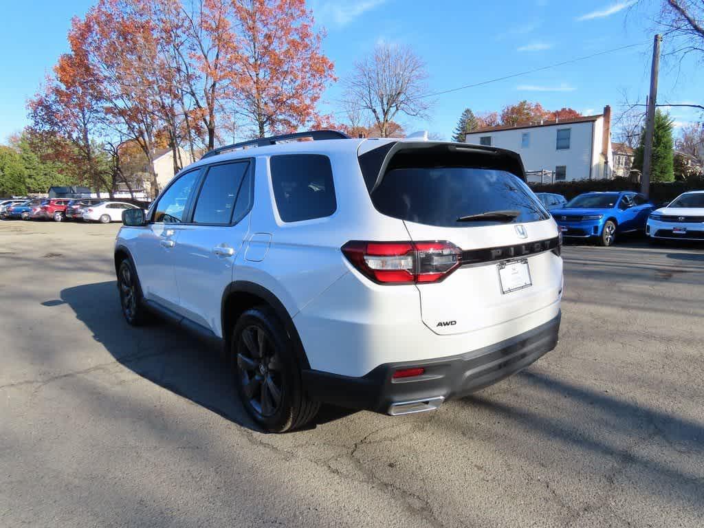 used 2025 Honda Pilot car, priced at $37,795