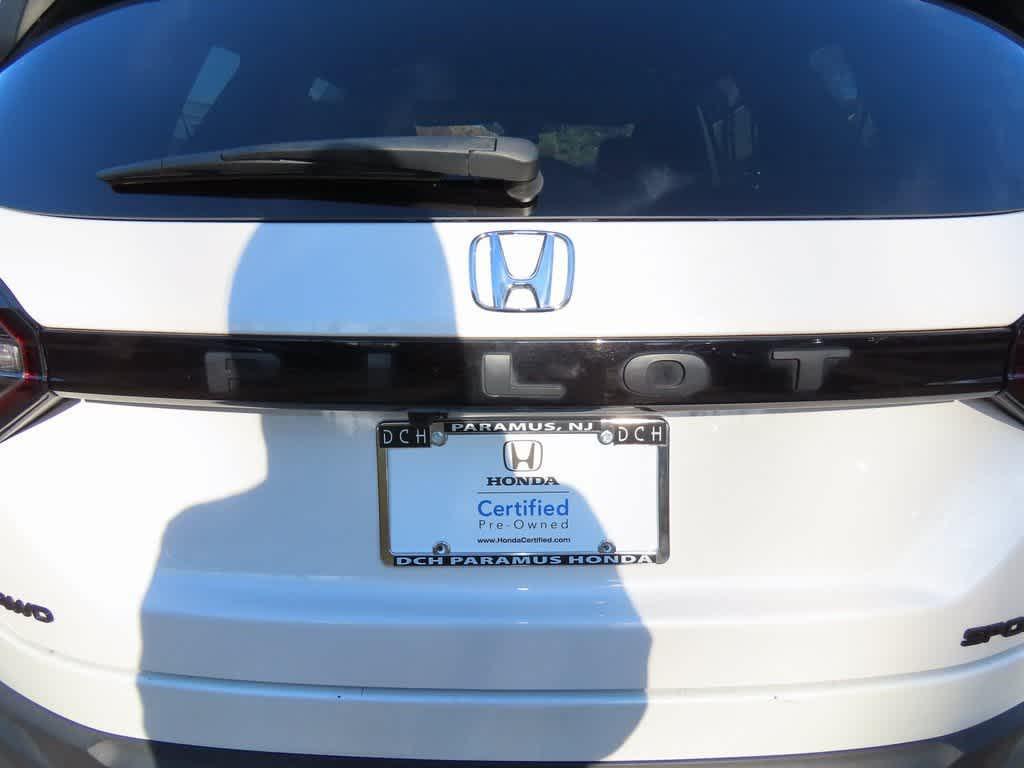 used 2025 Honda Pilot car, priced at $37,795