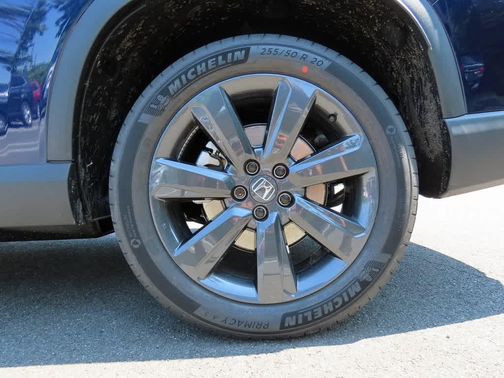 new 2025 Honda Pilot car, priced at $43,795