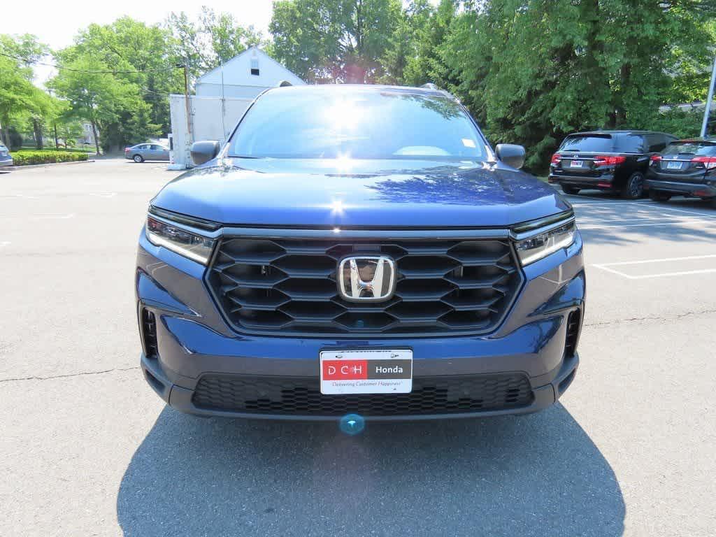 new 2025 Honda Pilot car, priced at $43,795