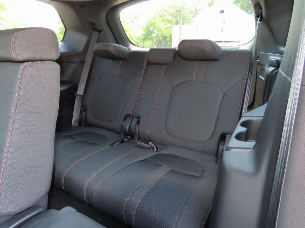 new 2025 Honda Pilot car, priced at $43,795