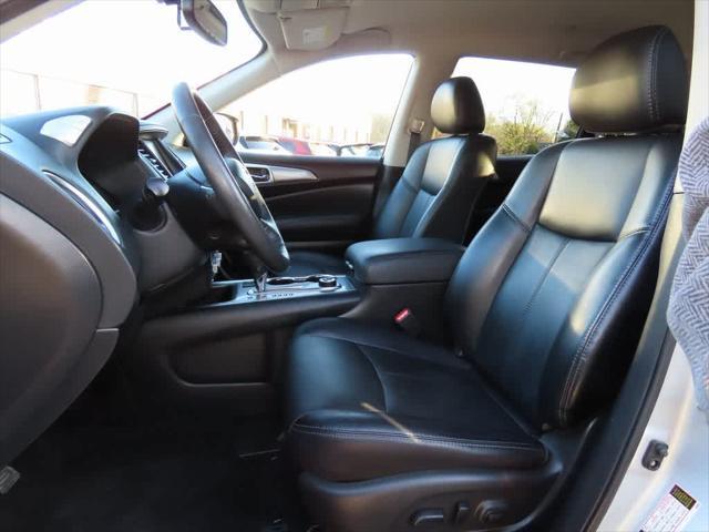 used 2020 Nissan Pathfinder car, priced at $19,995