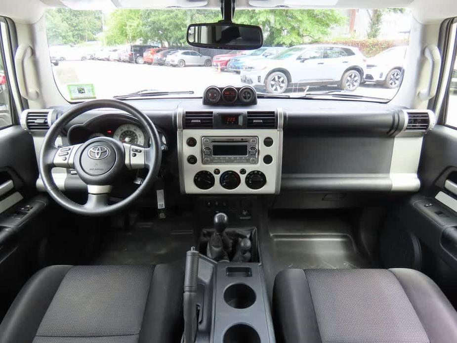 used 2014 Toyota FJ Cruiser car, priced at $29,495