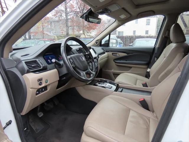 used 2021 Honda Pilot car, priced at $25,695