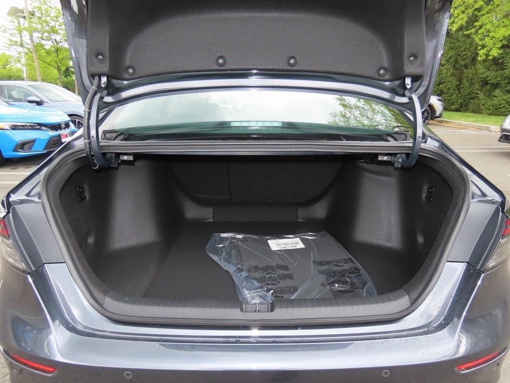 new 2025 Honda Accord Hybrid car, priced at $40,450