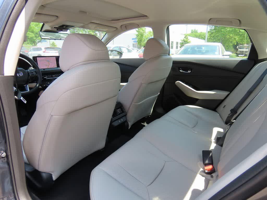 new 2025 Honda Accord Hybrid car, priced at $40,450