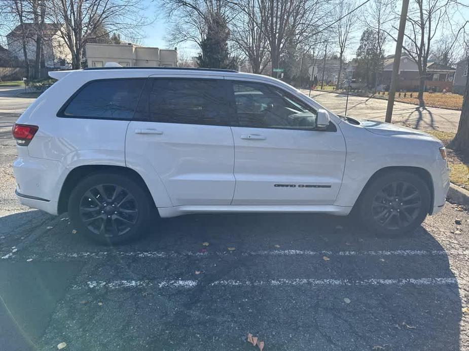 used 2018 Jeep Grand Cherokee car, priced at $25,000