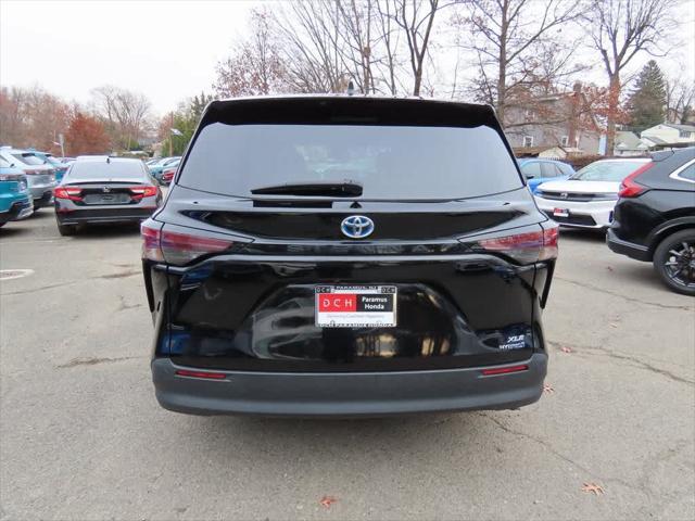 used 2023 Toyota Sienna car, priced at $40,995