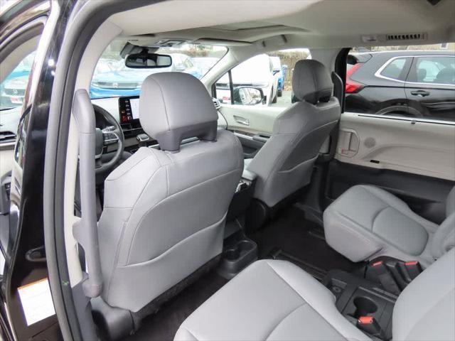 used 2023 Toyota Sienna car, priced at $40,995