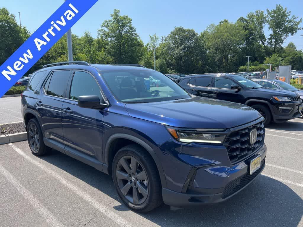 used 2023 Honda Pilot car, priced at $36,995