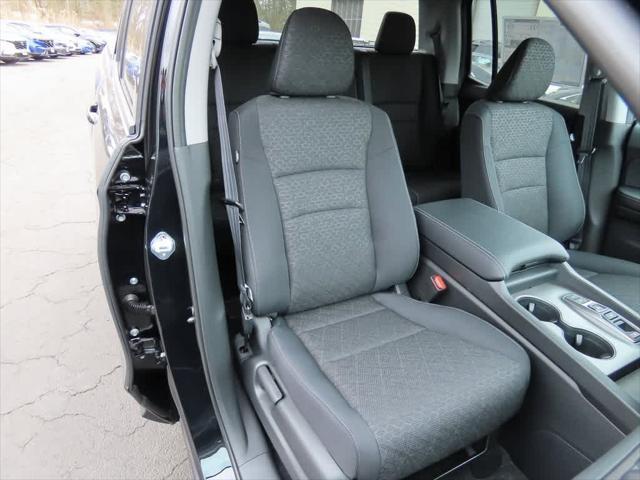 new 2025 Honda Ridgeline car, priced at $43,580