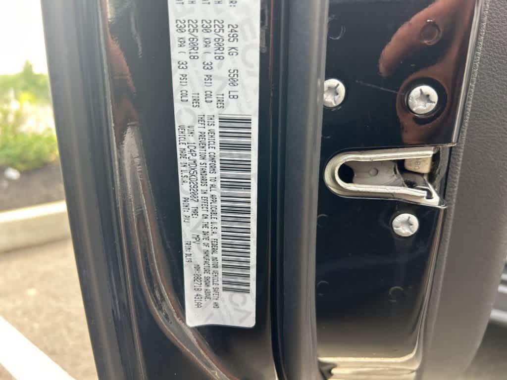 used 2019 Jeep Cherokee car, priced at $19,995