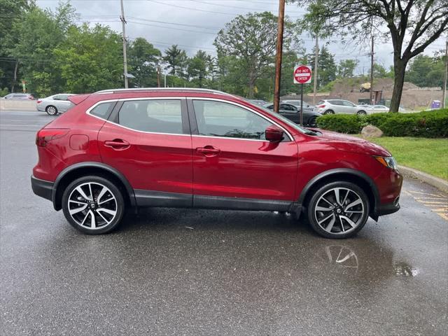 used 2019 Nissan Rogue Sport car, priced at $19,995