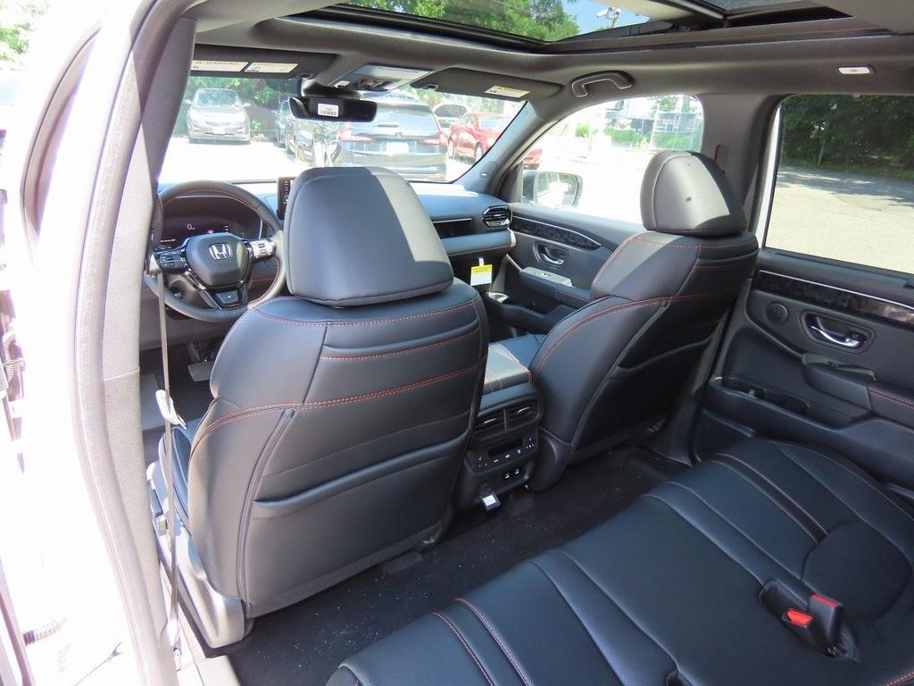 new 2026 Honda Passport car, priced at $55,555
