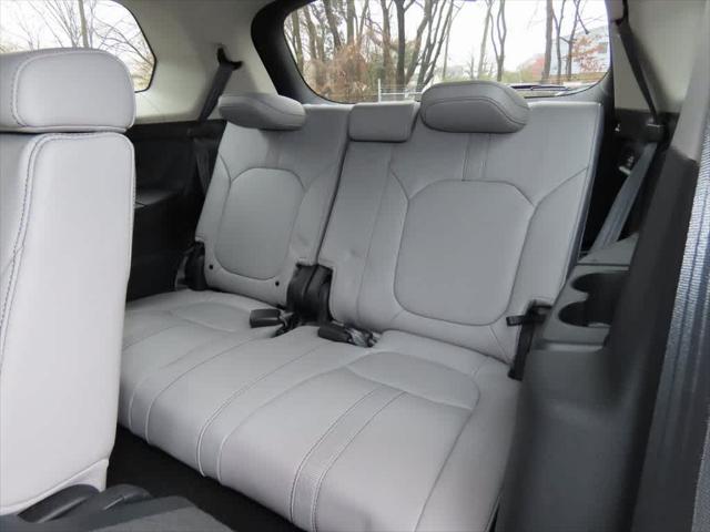 new 2025 Honda Pilot car, priced at $47,800
