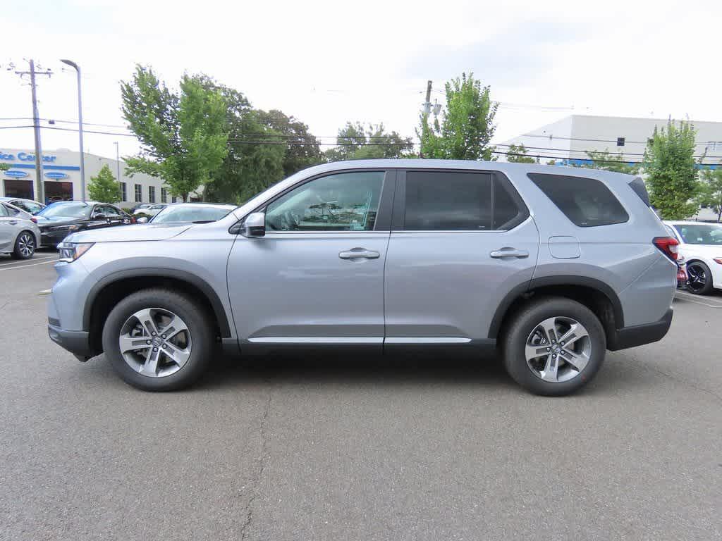 new 2025 Honda Pilot car, priced at $47,825