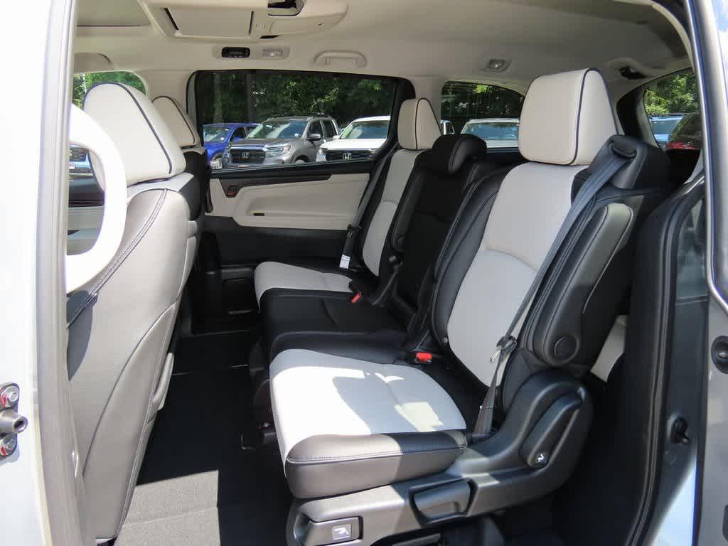 new 2026 Honda Odyssey car, priced at $54,335