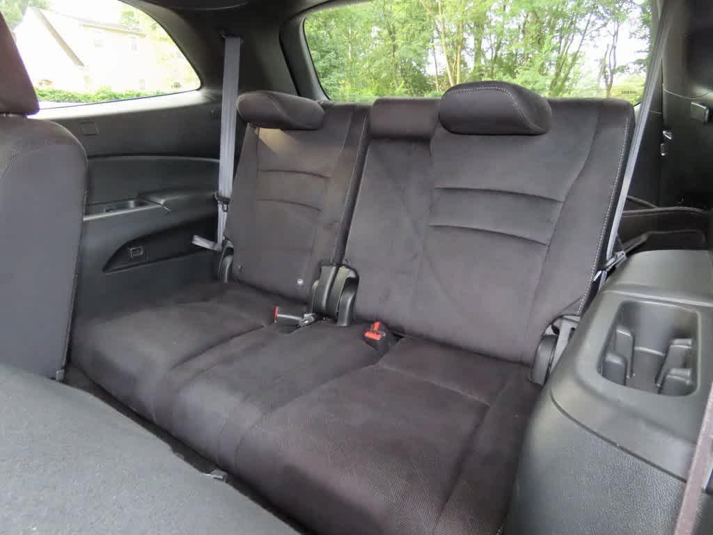 used 2022 Honda Pilot car, priced at $28,995