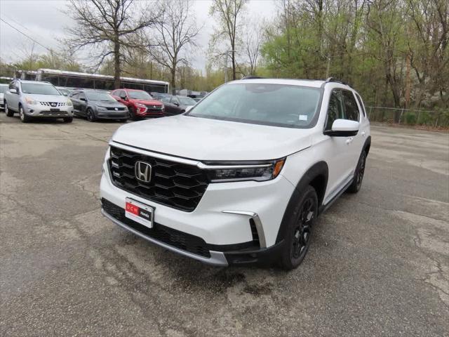 new 2025 Honda Pilot car