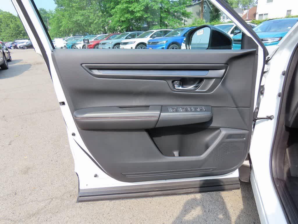 new 2026 Honda CR-V Hybrid car, priced at $39,035