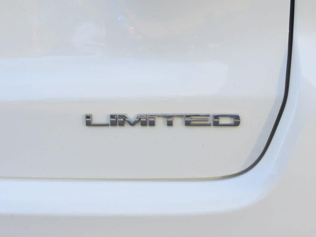 used 2018 Jeep Compass car, priced at $14,995