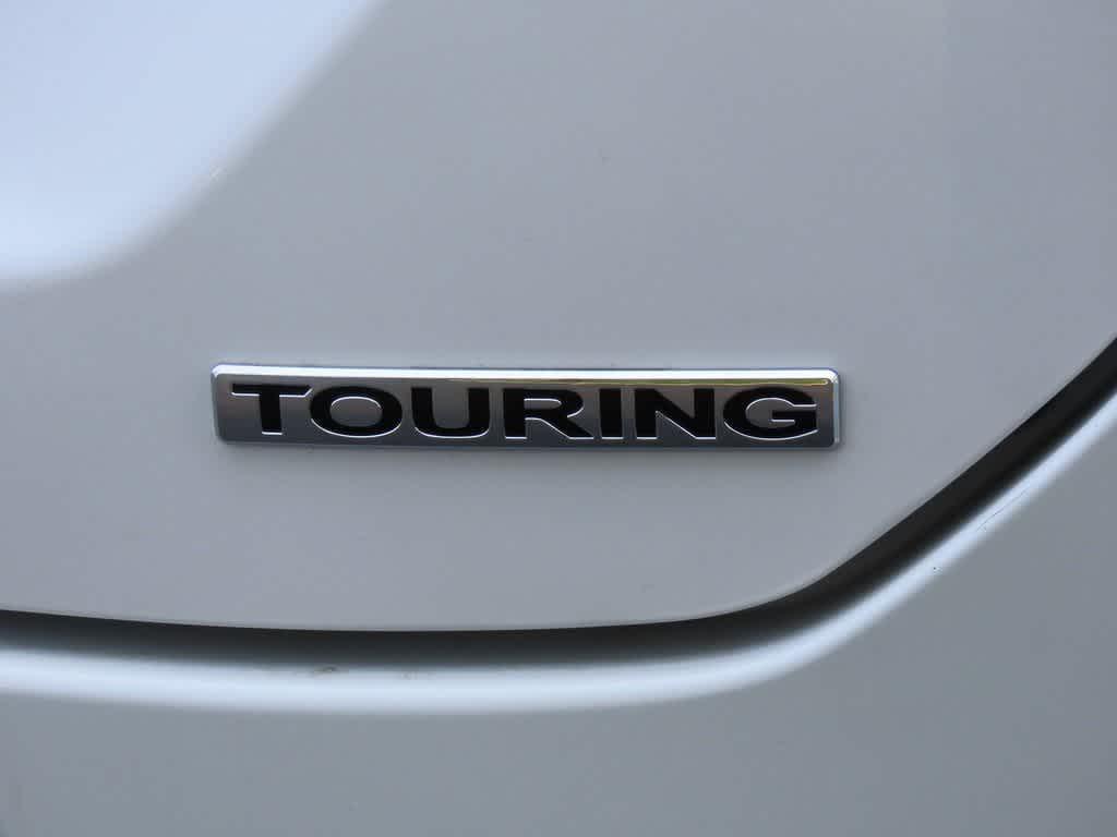 new 2025 Honda Pilot car, priced at $53,270