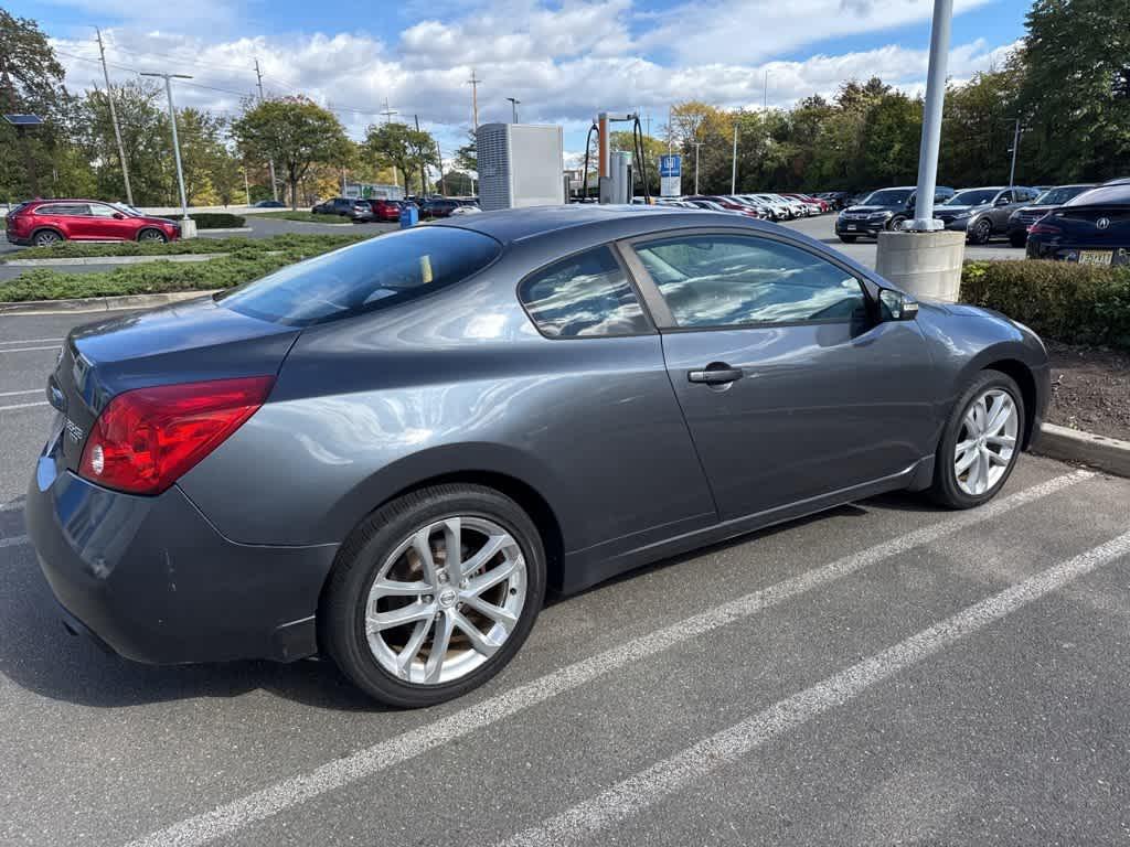 used 2009 Nissan Altima car, priced at $5,495