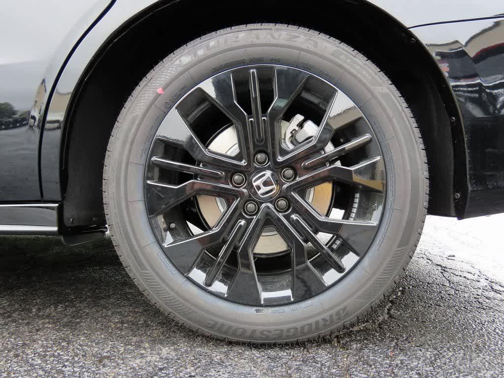 new 2026 Honda Odyssey car, priced at $45,390