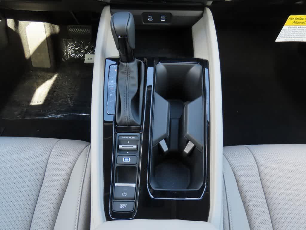 new 2025 Honda Accord Hybrid car, priced at $36,590