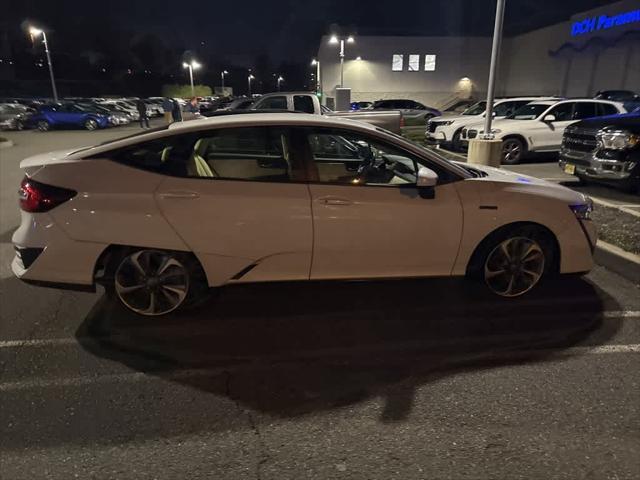 used 2018 Honda Clarity Plug-In Hybrid car, priced at $18,695