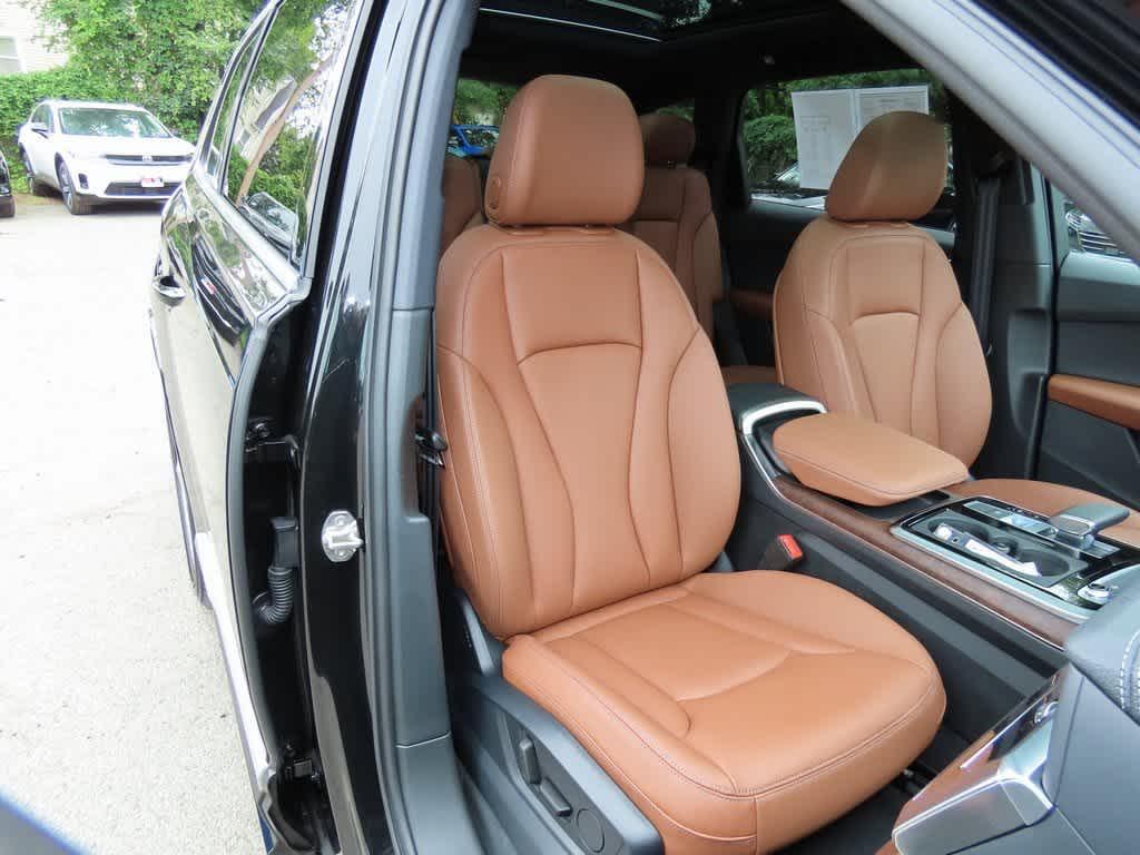 used 2025 Audi Q7 car, priced at $53,995