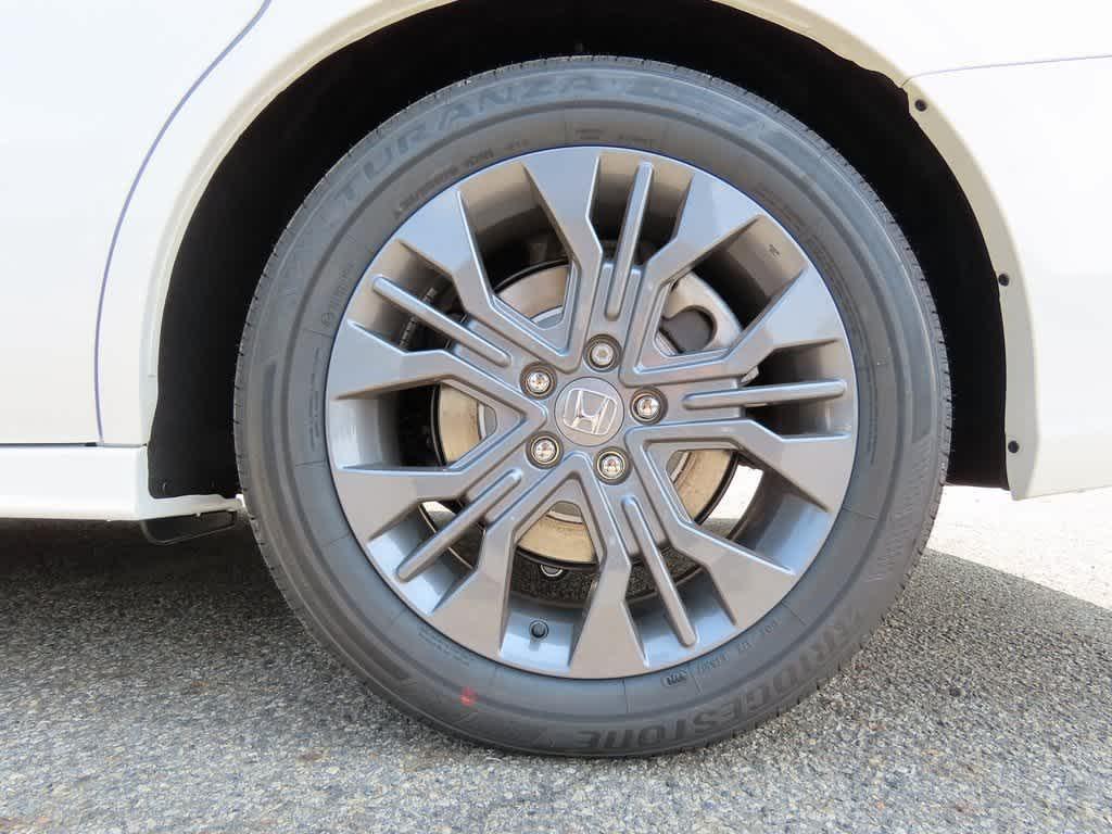new 2026 Honda Odyssey car, priced at $49,445