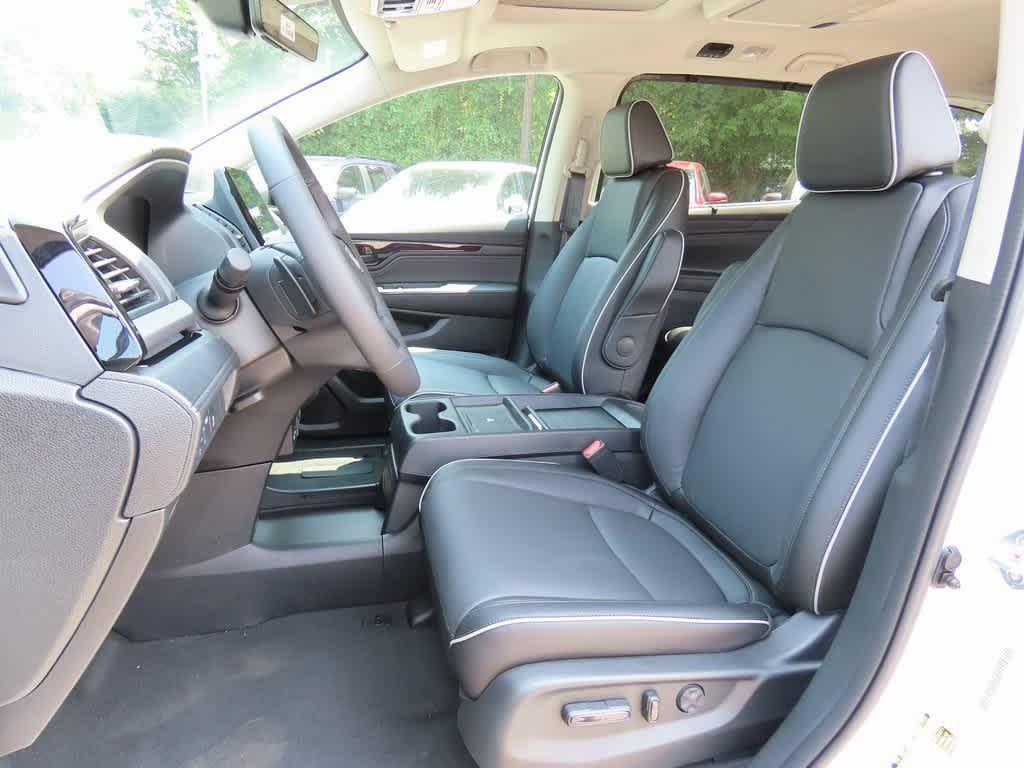 new 2026 Honda Odyssey car, priced at $49,445