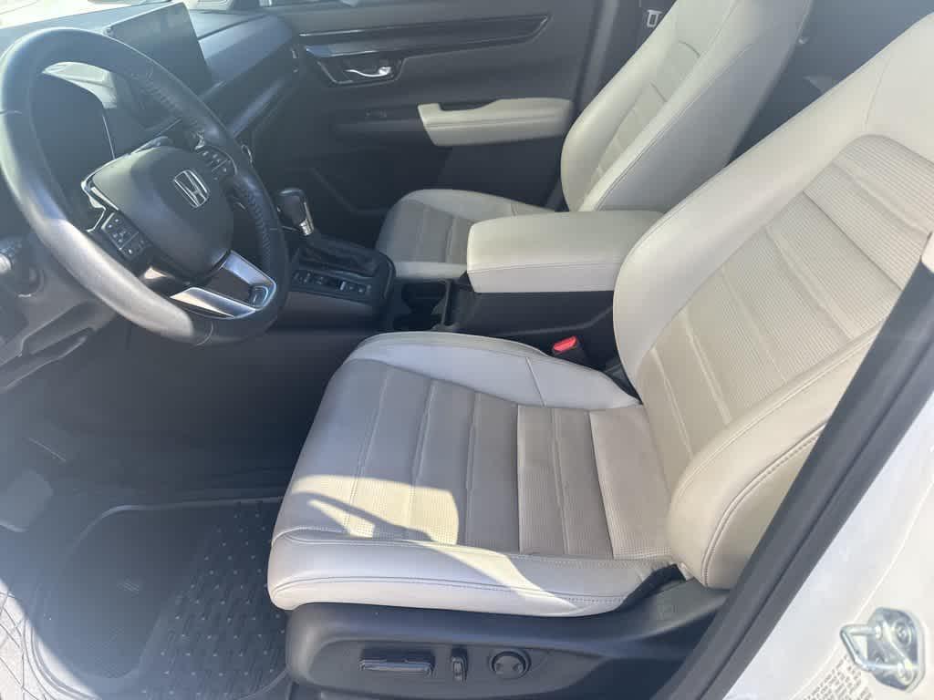used 2023 Honda CR-V car, priced at $29,995