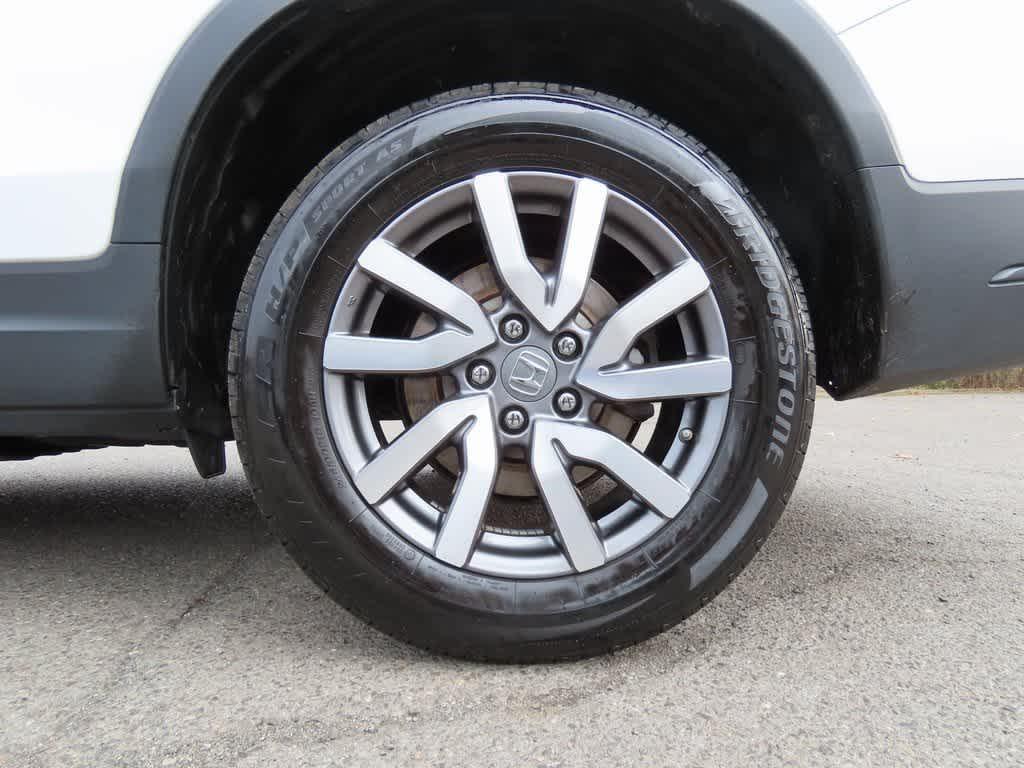 used 2022 Honda Pilot car, priced at $28,595