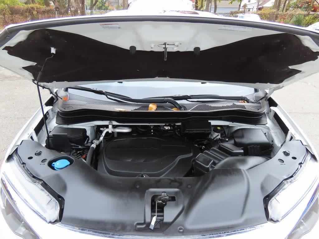 used 2022 Honda Pilot car, priced at $28,595