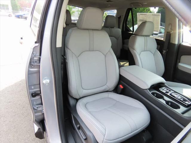 new 2025 Honda Pilot car, priced at $52,770
