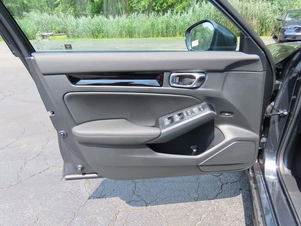 new 2026 Honda Civic Hybrid car, priced at $33,490