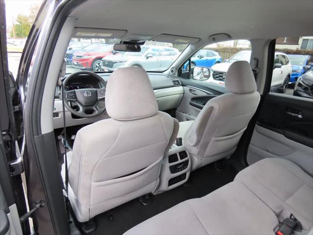 used 2021 Honda Pilot car, priced at $23,995