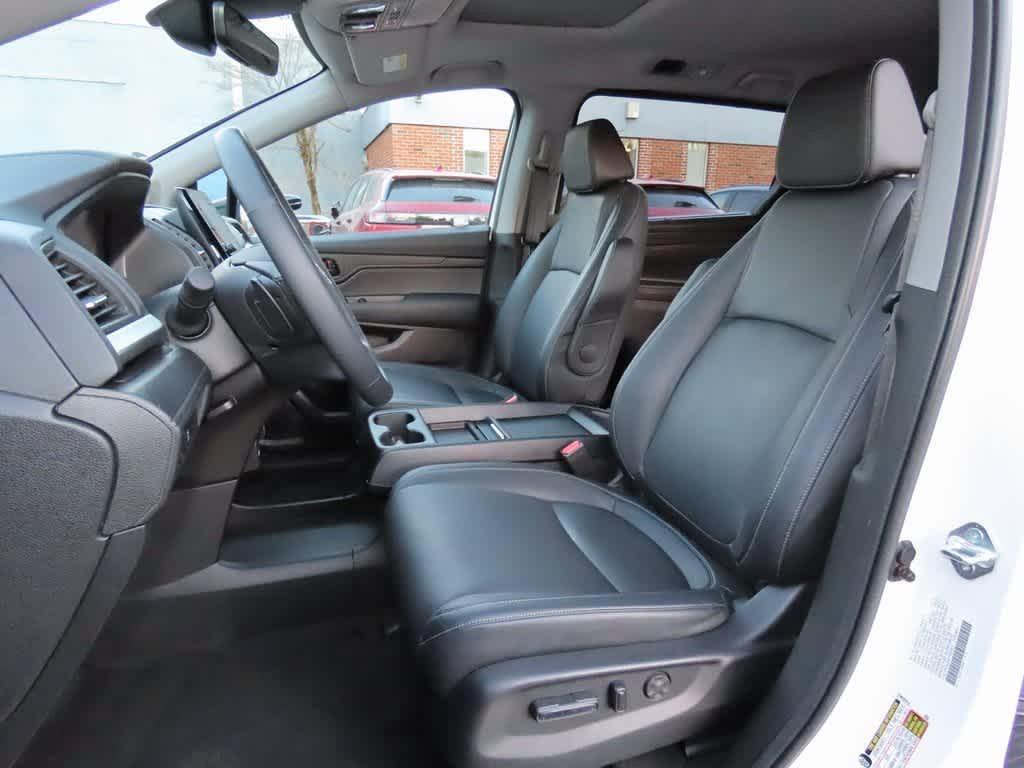 used 2023 Honda Odyssey car, priced at $35,895